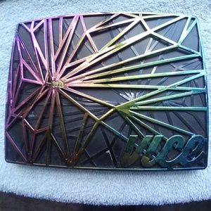 BNIB Urban Decay XX Vice Reloaded Palette